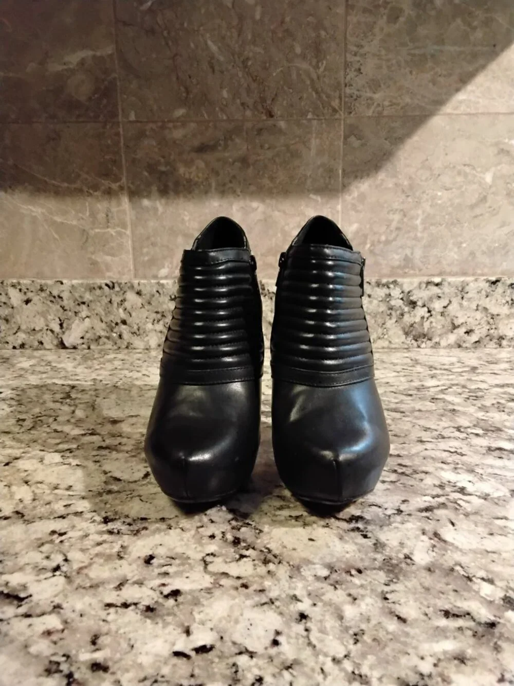 Paprika Women's Stiletto Ankle Booties Size 7.5M #342